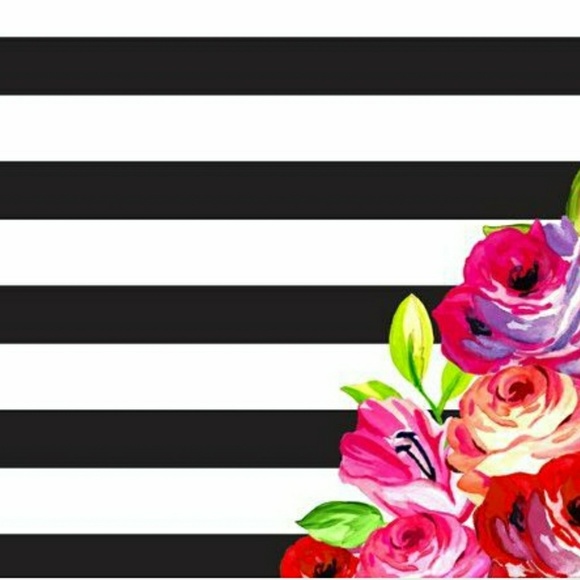 Meet your Posher, Lily - Picture 1 of 1